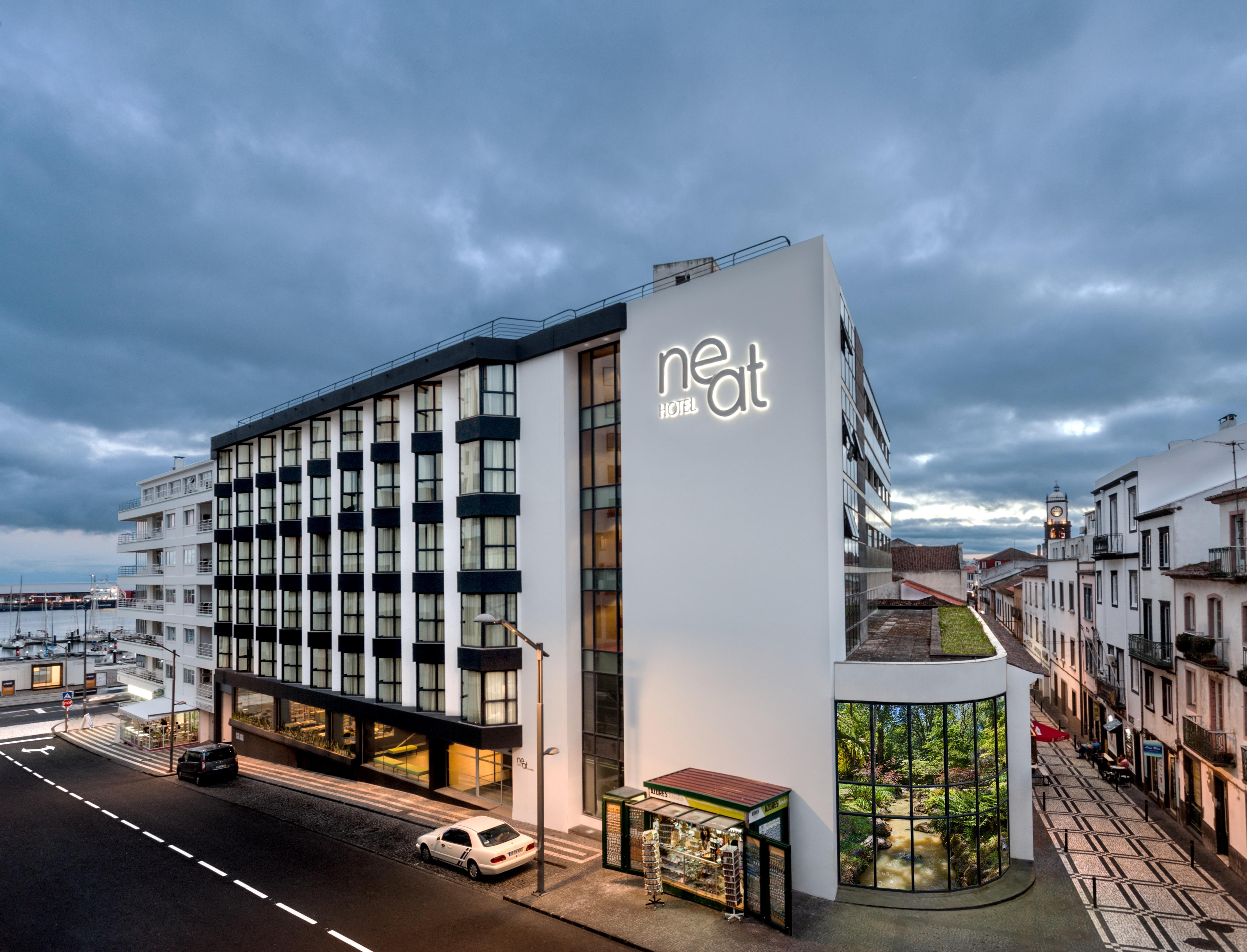 Neat Hotel Avenida Ponta Delgada  Exterior photo